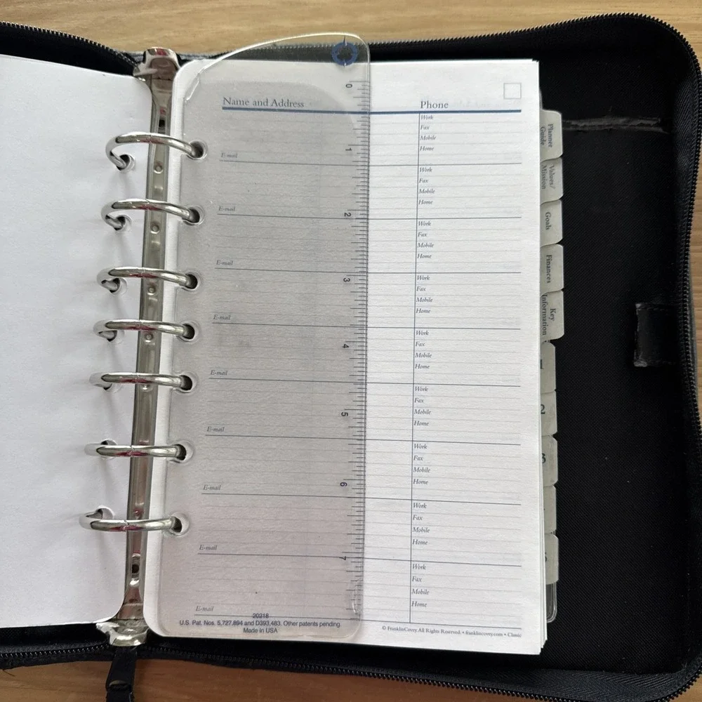 FRANKLIN COVEY Planner Binder Leather 7 Ring Black Zip Closure 10
